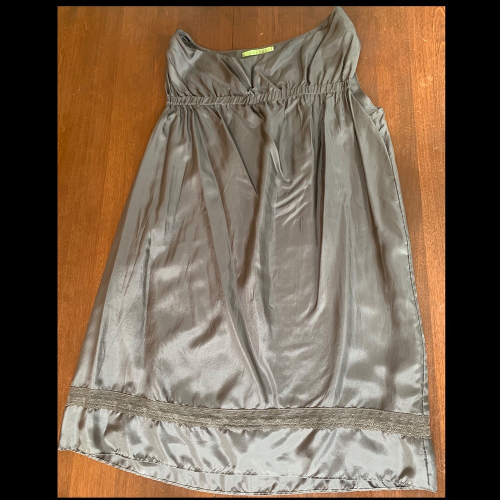 NWT Velvet By Graham & Spencer Dress Sz. M